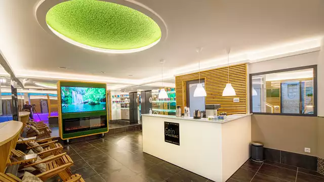 Wellness en diner in een superieur appartement in het kuuroord Chaudes-Aigues