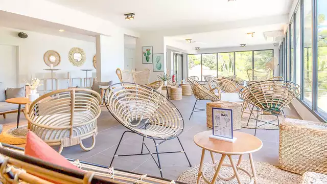 All-inclusive verblijf in een rustige omgeving vlakbij de zee, in de buurt van Saint-Raphaël