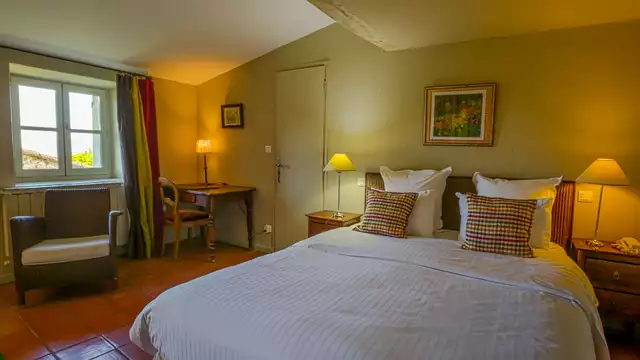 Escapada de encanto en la Drôme con cena