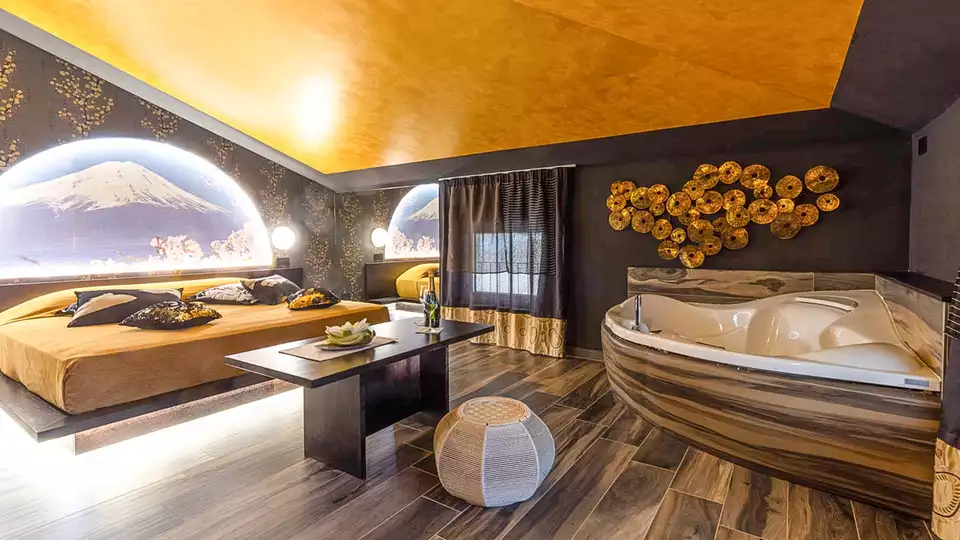 Weekend di relax a Montecatini in Suite con vasca idromassaggio e colazione