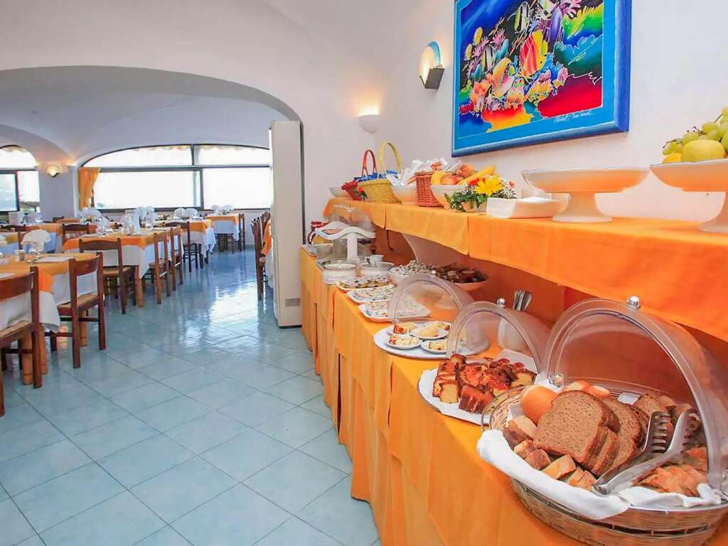 Hotel Albatros - Séjour en à Ischia avec demi pension, chambre vue mer et piscine - 4* - 4