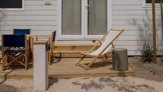 Esperienza di glamping in famiglia a Cadaqués con un bambino incluso