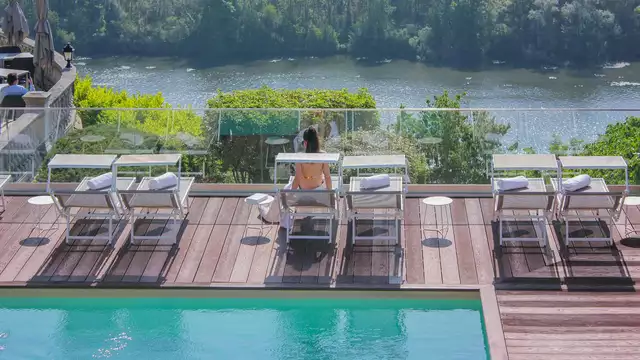 Desconecta con esta estancia con spa y cena a 1 hora de París
