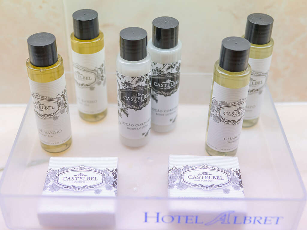 Hotel Albret - Découvrez Pampelune dans cet hôtel 4* avec petit-déjeuner et une coupe de vin de bienvenue - 4* - image 31