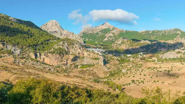 Descubre un entorno de ensueño en la Sierra de Grazalema