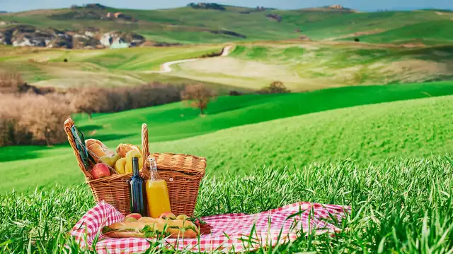 Fuga con colazione, noleggio biciclette e picnic da gustare nella Sierra de Gredos