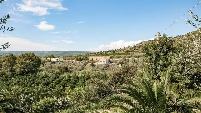 Disfruta de una escapada en media pensión en Sicilia