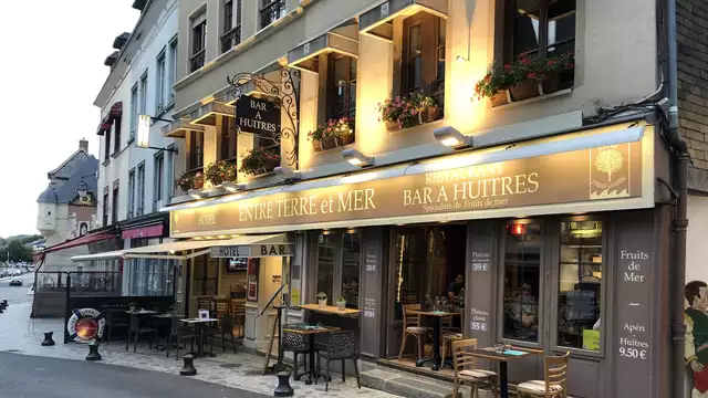 Paquete de 3 tratamientos en la Talasoterapia de Deauville y fin de semana de encanto en Honfleur