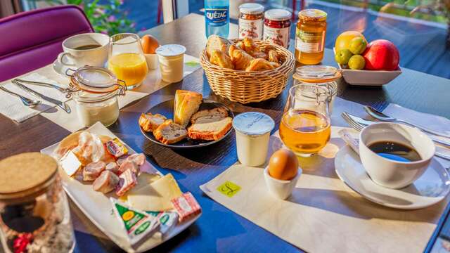 Logis Hotel les Rives