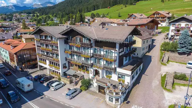 Soggiorno a Pozza di Fassa, nelle Dolomiti, per 3 persone a pochi passi dagli impianti di risalita
