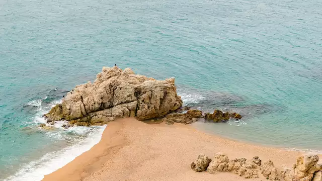 Relax assoluto in mezza pensione con la tua famiglia a Calella