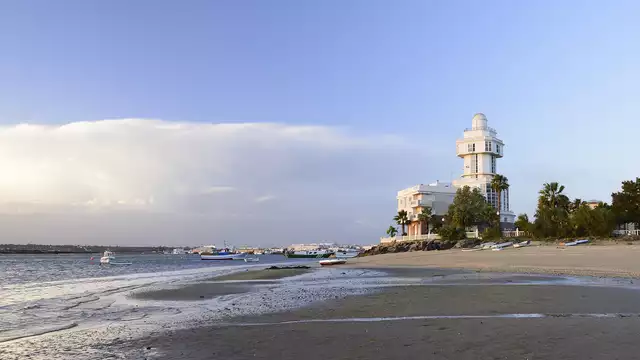 Parenthèse magique depuis la plage près de Huelva
