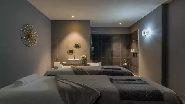 Escapada llave en mano en Carcassonne con spa, cena y masaje