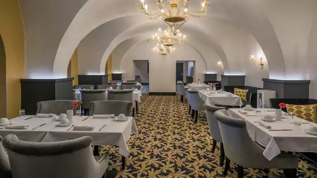 Fuga 5* con spa e cena nel cuore di Carcassonne