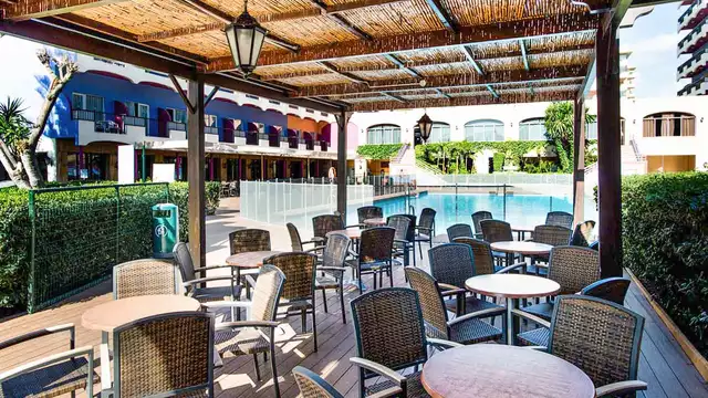 Vacaciones en Fuengirola con tu pareja en pensión completa