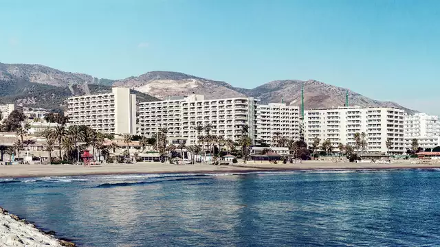 Profitez d'une belle demi-pension depuis la Costa del Sol