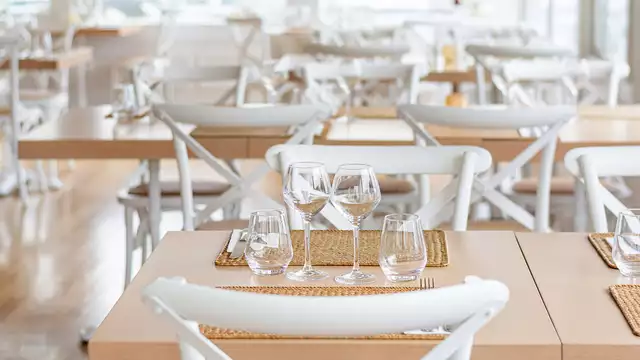 Fuga gastronomica a Courseulles-sur-Mer con camera vista mare