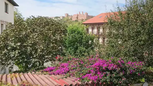 Geniet van je terras in de Cantabrische stad Comillas