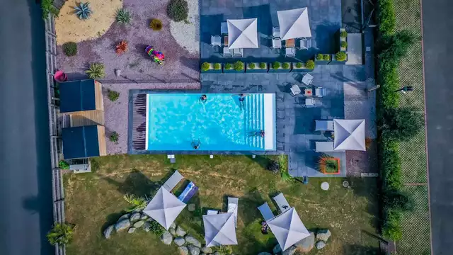 Séjour près de Saint-Brieuc avec cocktail sur le rooftop face à la mer