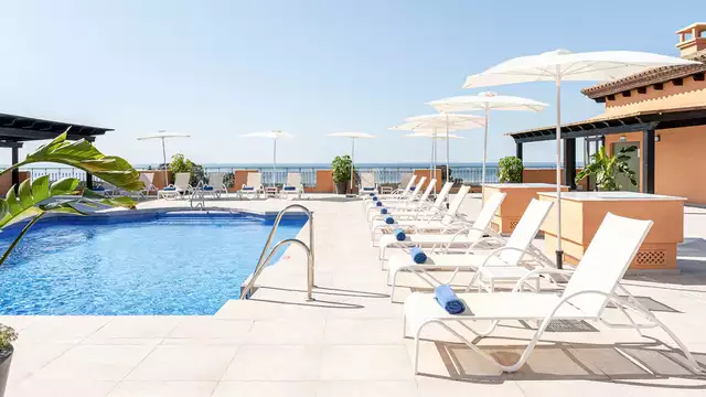 Séjour avec petit déjeuner inclus et chambre avec vue sur la mer