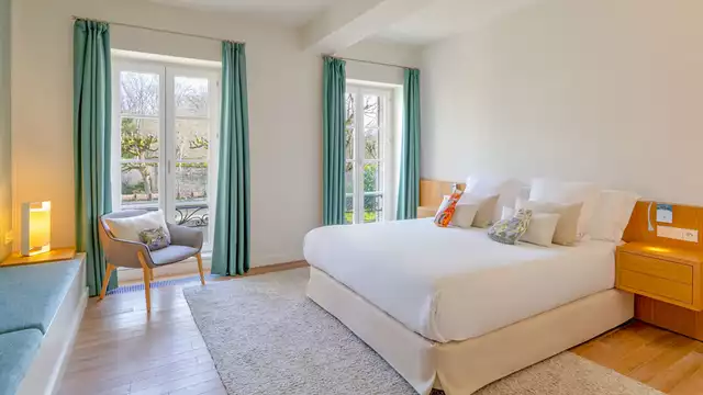 Romantisch uitje in het groen in Fontainebleau