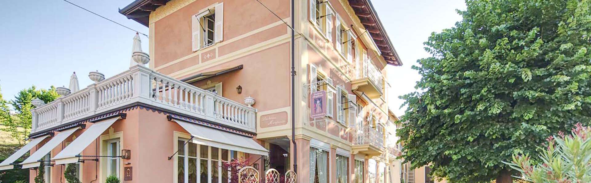Séjour romantique dans une villa historique dans le Piémont avec jacuzzi dans la chambre