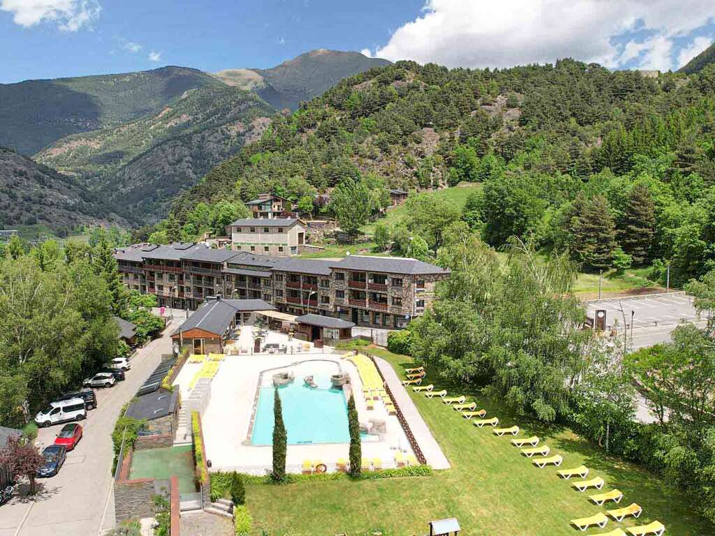 Découvrez Andorre Depuis Un Beau Village - 3* (ref 52009)