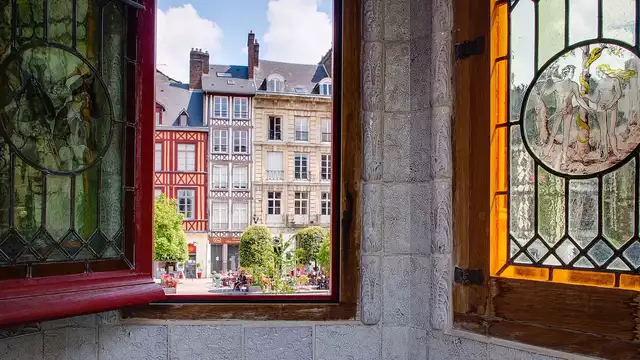 Trattamento, cena e notte in suite all'Hôtel de Bourgtheroulde, a Rouen
