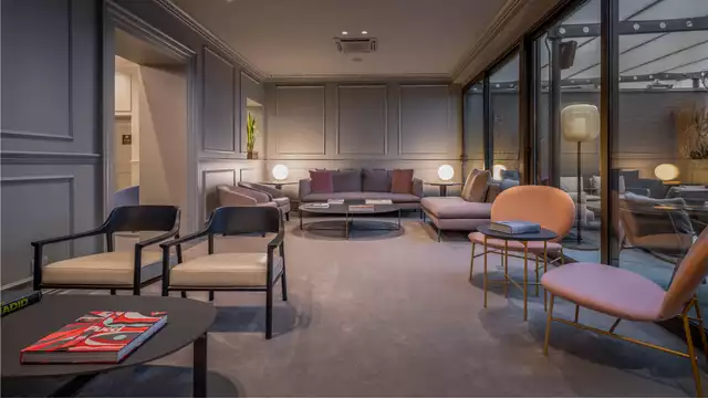 Verken Milaan vanuit een luxueus hotel met een uitstekende ligging