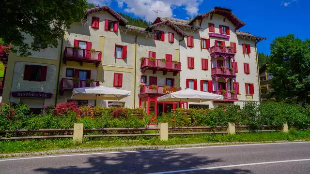 Vacances dans les Dolomites en Trentin avec demi-pension