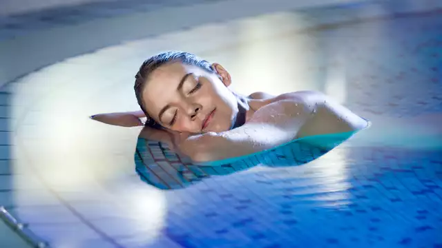 2 Noches en Utrechtse Heuvelrug, incluyendo 1 entrada de un día a Thermen Soesterberg (2 personas)