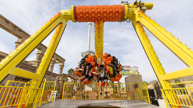 Visitez Terra Mitica depuis un bel hôtel à Benidorm