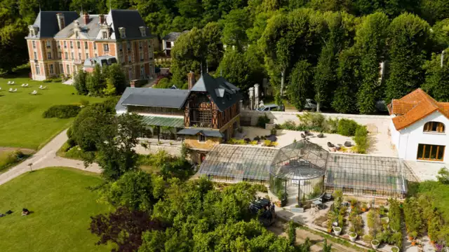 Herleef het leven van een kasteel tijdens een magisch en romantisch verblijf in de buurt van Parijs