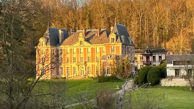 Séjour en famille dans un Château à 45min de Paris