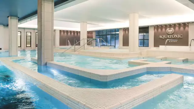 Sal de París y disfruta del Aquatonic para relajarte