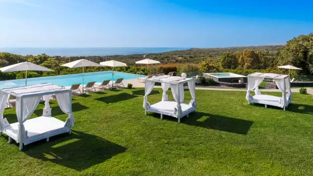 Benessere tra l Etna e la costa catanese in hotel boutique con accesso esclusivo alla SPA