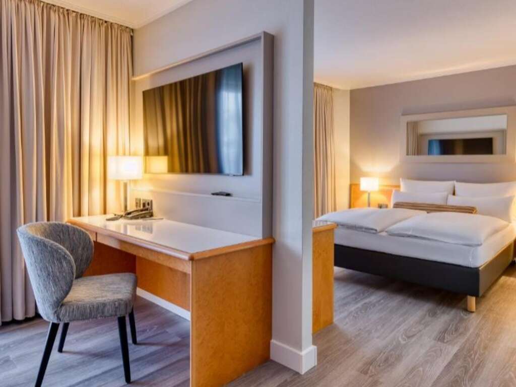 Hôtel Mercure Düsseldorf Kaarst 4*