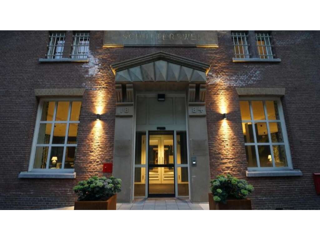 Passez la nuit dans l'ancienne prison d'Alkmaar transformée en hôtel moderne - 4* - 1