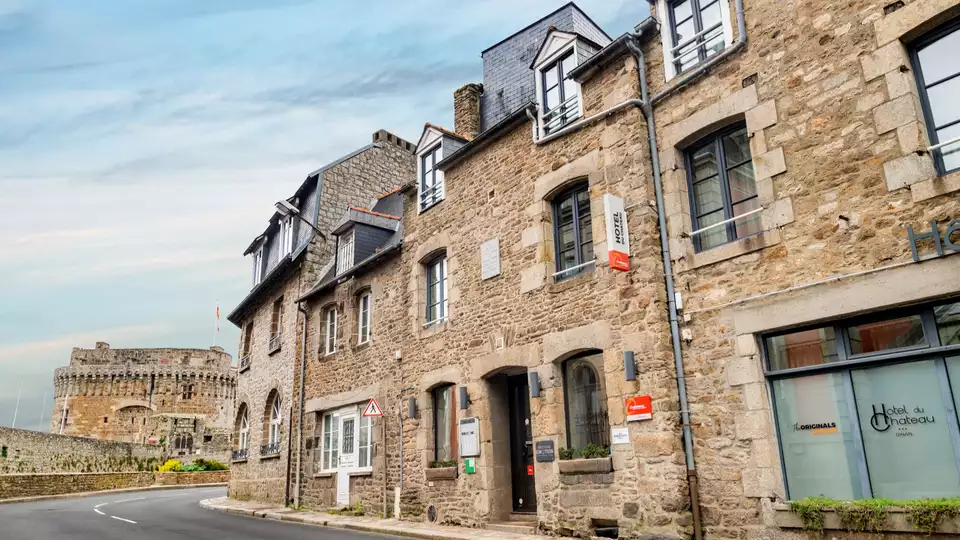 Sejour avec diner traditionnel a Dinan