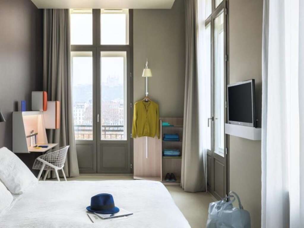 Séjour design au coeur de Lyon - 4* - image 1