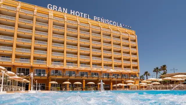 Escapade avec 2 enfants inclus en demi-pension, à Peñíscola