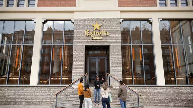 Descubre Barcelona y la Antigua Fábrica Estrella Damm