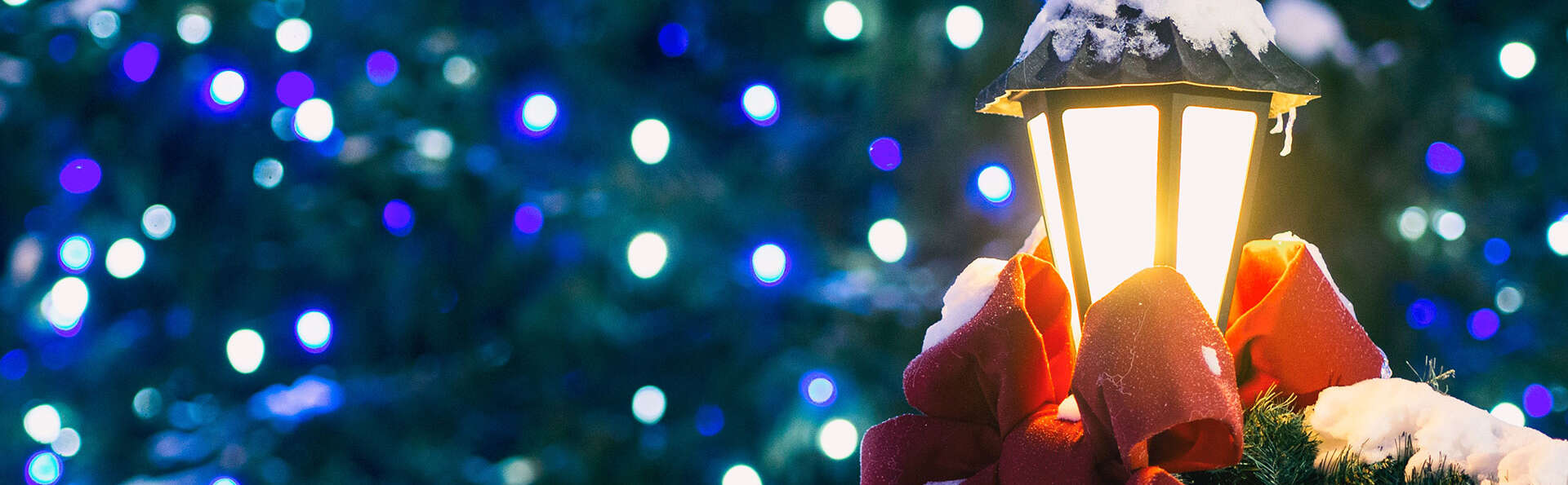 Vivez la magie de Noël à Amsterdam au Postillion Hotel et découvrez le marché de Noël chaleureux!