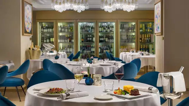 Geniet van een proeverij in hotel The One Barcelona 5*