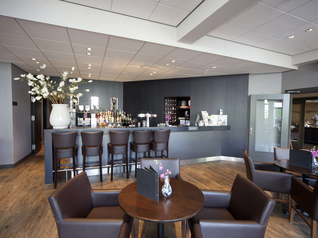 Nuitée chaleureuse avec petit-déjeuner à Hellendoorn - 3* - 8