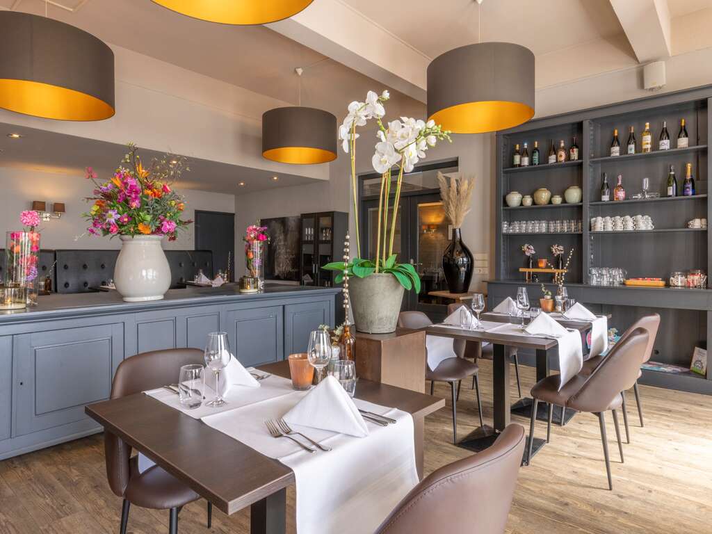 Nuitée chaleureuse avec petit-déjeuner à Hellendoorn - 3* - 10