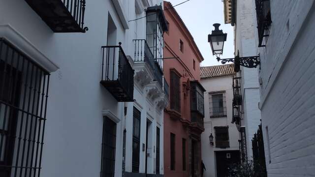 Escapada misteriosa en Sevilla