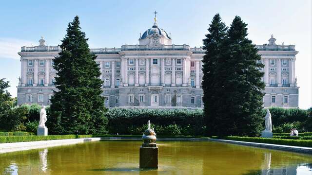 Escapada en pleno centro de Madrid con visita al Palacio Real
