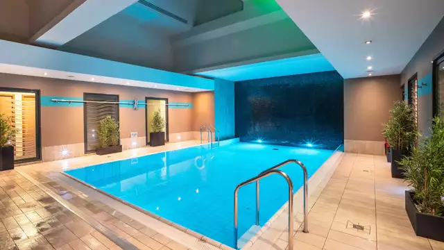 Spa, Suite & Serenity: uw ontspannende bubbel in Le Havre