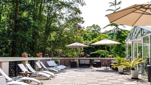 Experience gastronomique et spa prive dans une suite unique a h de Paris
